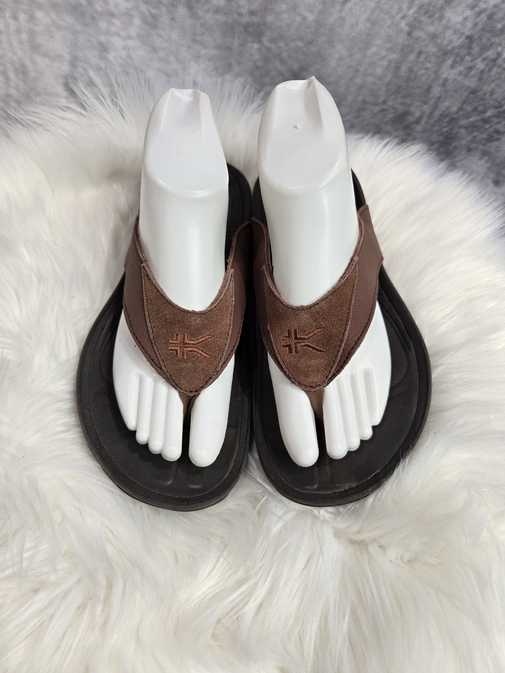 Kuru sole KALA  brown leather summer sandals featuring a distinct "K"